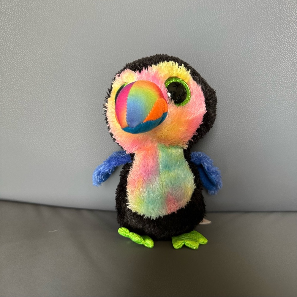 Beanie Boos "Beaks the toucan" Size Small 6"